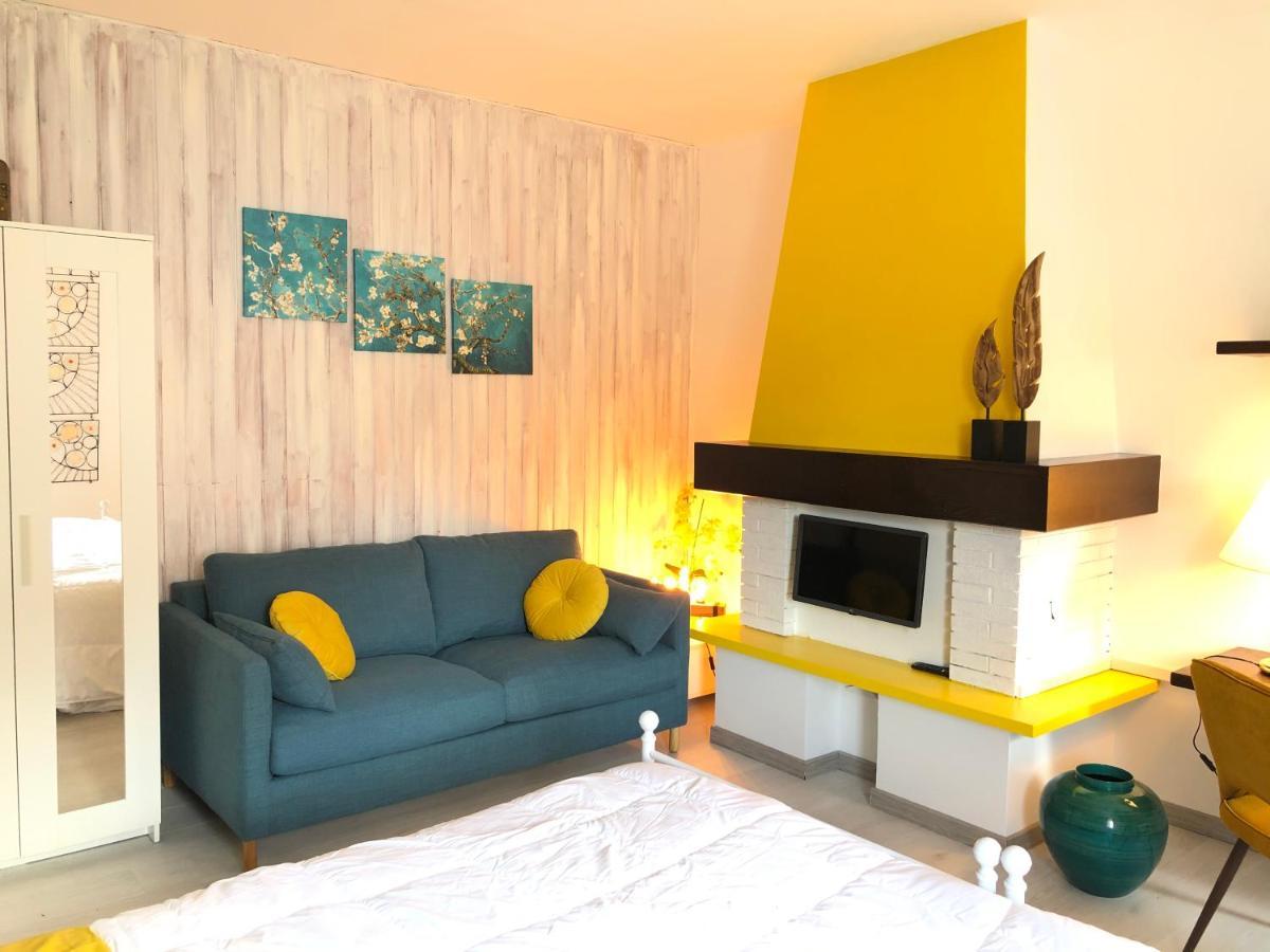 Clua Holiday House Porto Ceresio Exterior foto